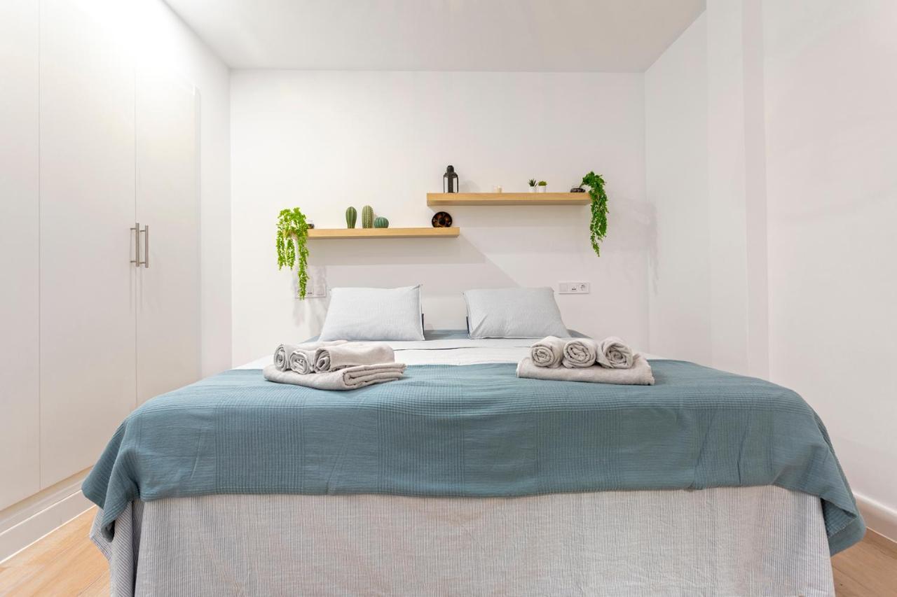 Malgi Apartment - Malaga City Centre Екстер'єр фото