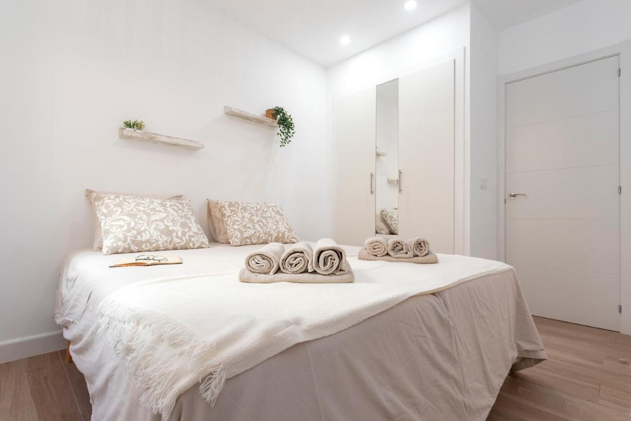 Malgi Apartment - Malaga City Centre Екстер'єр фото